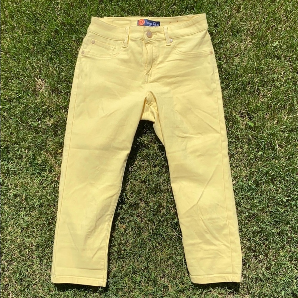 Capri yellow jean Pants ✨